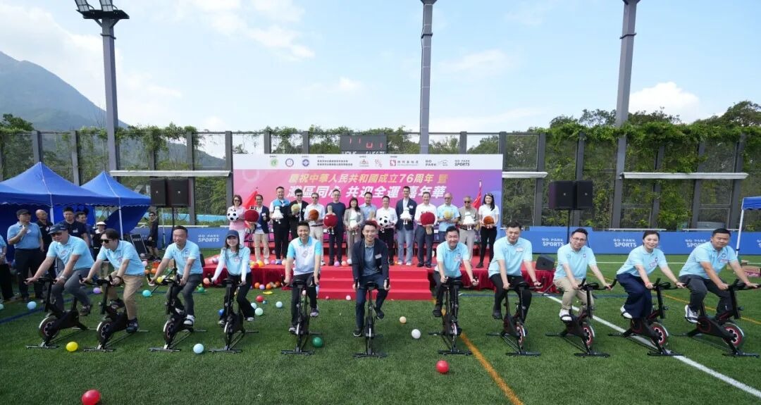 赖因德斯：米兰今年有机会争冠；未来是否会回归？回头见吧