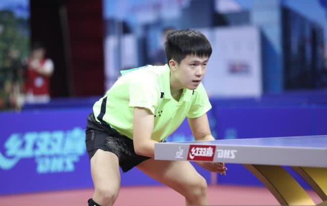 裁判在下半 裁判在下半