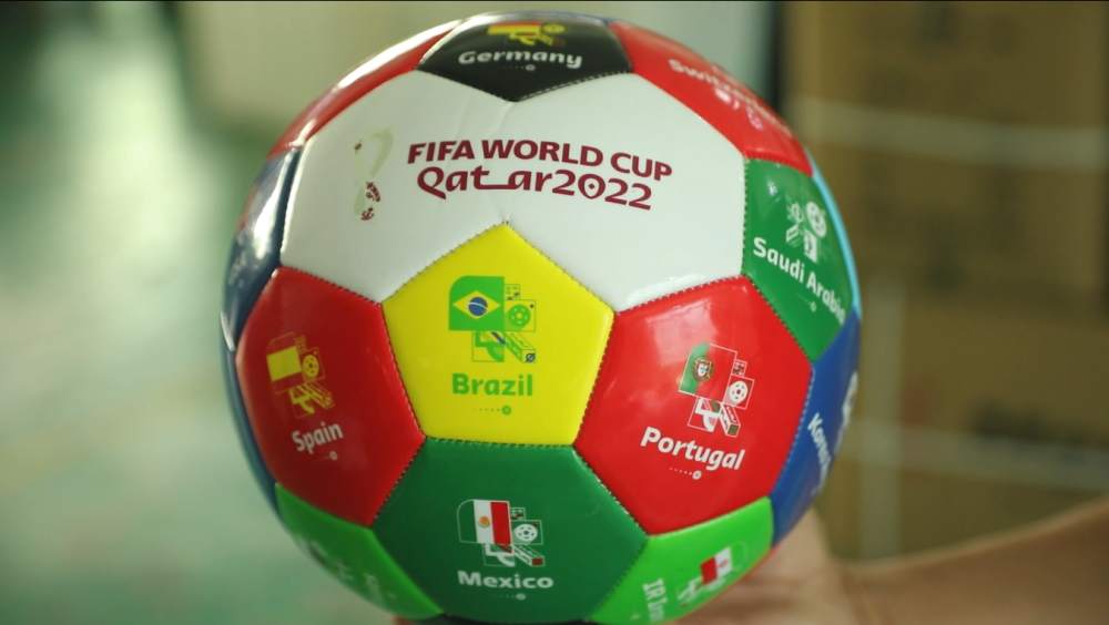 年轻泳者积 年轻泳者积